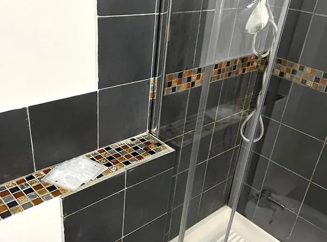 Apartment M's Residences Maiolica