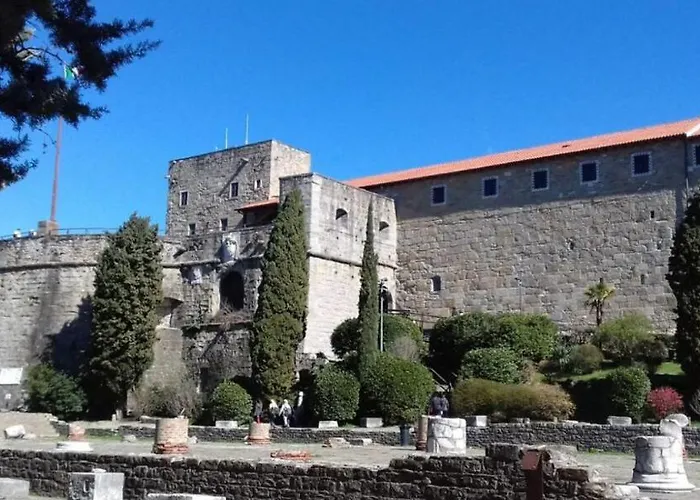 Apartment M's Residences Maiolica *